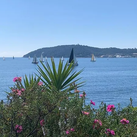 Plages Du Mourillon
